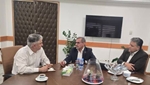 جلسه رئیس دانشگاه علوم پزشکی سبزوار با معاون درمان وزارت بهداشت/پیگیری تجهیزات بیمارستانی