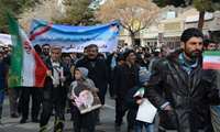  حضور اساتید،پزشکان،کارکنان و دانشجویان در راهپیمایی 22بهمن(گزارش تصویری)
