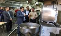  بازدید رئیس دانشگاه از آشپزخانه، سلف دانشجویی و انبار نگهداری مواد غذایی در پردیس 