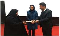 تقدیر از بانوان نمونه و شاخص واحدهای مختلف دانشگاه علومپزشکی سبزوار