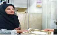 تقدیر و تجلیل از کارمند باسابقه بیمارستان شهیدان مبینی