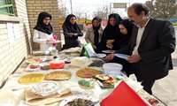 برگزاری نمایشگاه مواد غذایی محلی در شبکه بهداشت و درمان جوین.