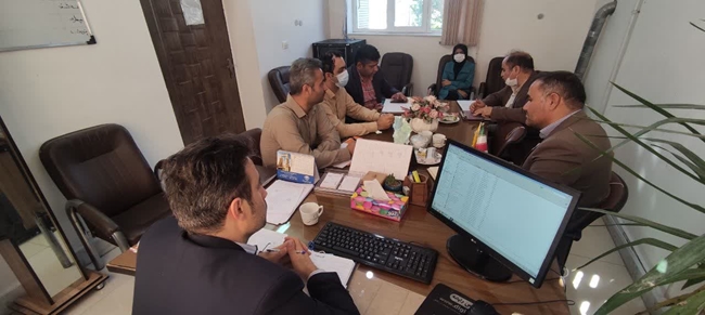 جلسه با بیمه 