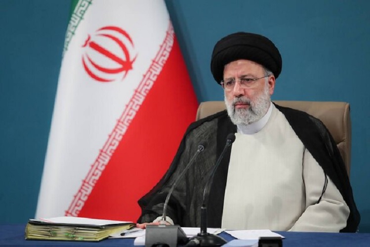 همکاری خانوادهها و مراکز علمی برای حضور ایمن دانشآموزان و دانشجویان در کلاسهای درس/ لزوم هماهنگی وزارتخانههای مربوطه برای پیشگیری از شیوع آنفلوانزای فصلی و کرونا همکاری خانوادهها و مراکز علمی برای حضور ایمن دانشآموزان و دانشجویان در کلاسهای درس/ لزوم هماهنگی وزارتخانههای مربوطه برای پیشگیری از شیوع آنفلوانزای فصلی و کرونا
