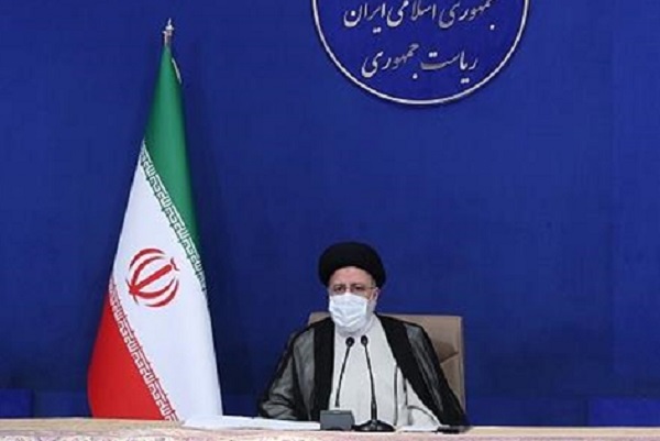 دولت قدردان همراهی و اعتماد مردم در موضوع کرونا است دولت قدردان همراهی و اعتماد مردم در موضوع کرونا است