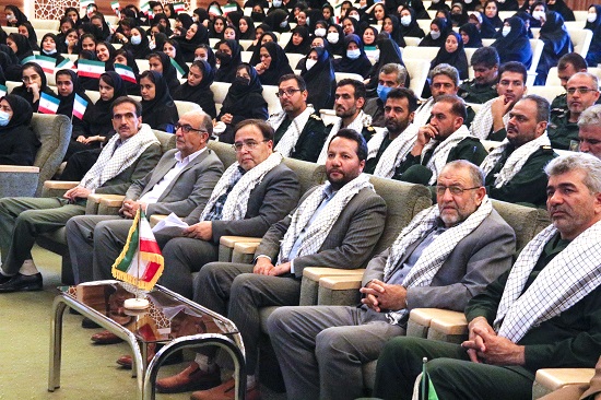  مراسم گرامیداشت هفته دفاع مقدس و تجلیل از ایثارگران دانشگاه برگزار شد 