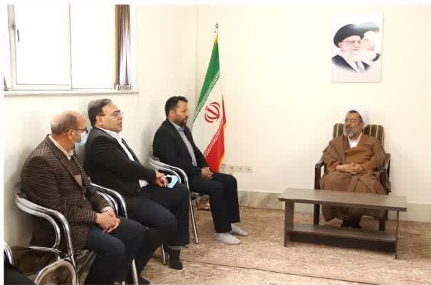 دیدار نوروزی دکتر سالاری رئیس دانشگاه علوم پزشکی به همراه اعضای هیئت رئیسه با امام جمعه سبزوار دیدار نوروزی دکتر سالاری رئیس دانشگاه علوم پزشکی به همراه اعضای هیئت رئیسه با امام جمعه سبزوار
