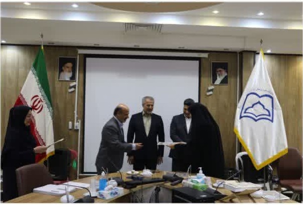 تقدیر از برترین های سه رشته مامایی، روانشناسی و علوم آزمایشگاهی دانشگاه تقدیر از برترین های سه رشته مامایی، روانشناسی و علوم آزمایشگاهی دانشگاه